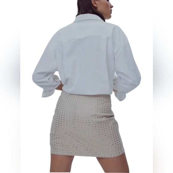 🟡 New H&M Straight-Cut Mini Skirt Size 8 (Medium) - Picture 3 of 8